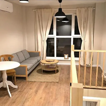 Bright 1br Center - Cozy, Wi-fi, Ac, Tv Апартамент София